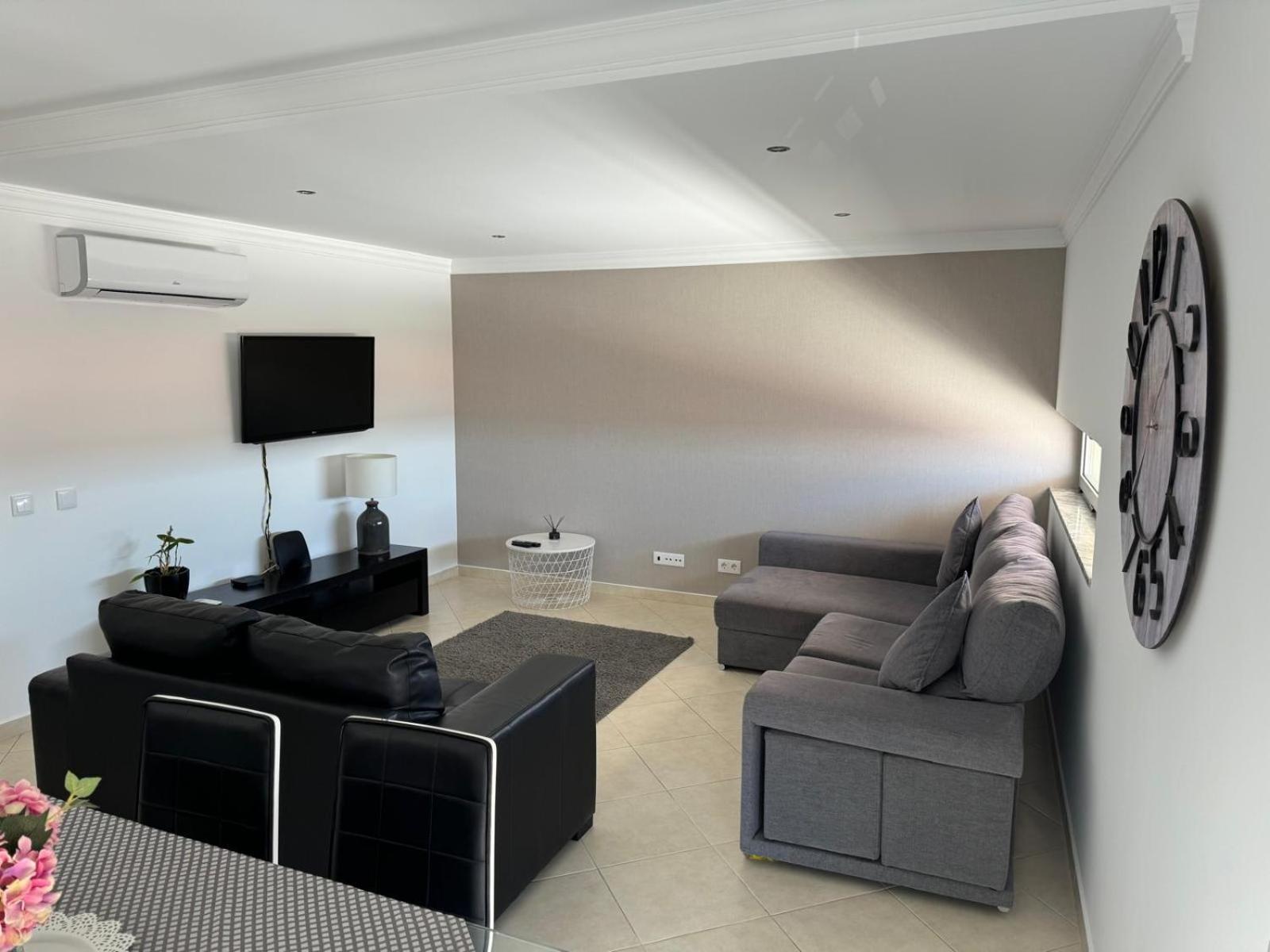 Modern 2 Bed Apartment 5Km Carvoeiro Lagoa  Zewnętrze zdjęcie